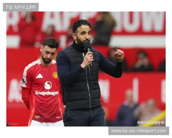 曼联读秒绝平不是运气！阿莫林换人细节引争议